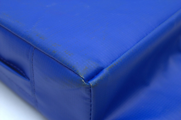 Напольное защитное покрытие наружного периметра металлоконструкции. Цвет синий 5
